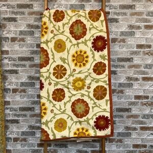 Williams Sonoma Hand Crewel Wool Rug Floral Accent Rug 4' x 6'